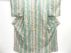 縞に菊模様小紋着物